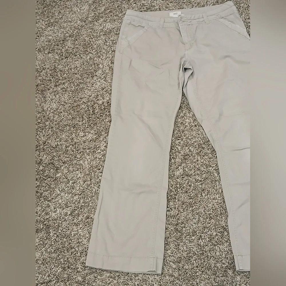 Buckle BKE Khaki Women's Pants Size 30R - Picture 3 of 10